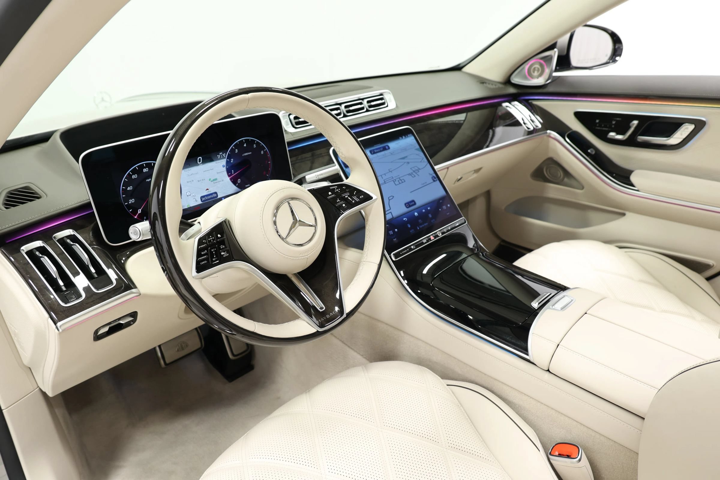 Used 2024 Mercedes-Benz Maybach S 580 4MATIC image 25
