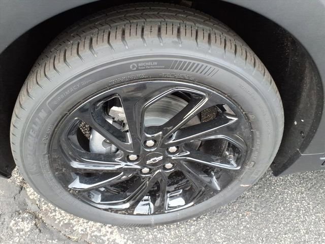New 2027 Chevrolet Bolt RS w/ Technology Package FWD image 8