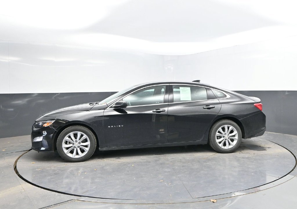 Used 2025 Chevrolet Malibu LT FWD image 4