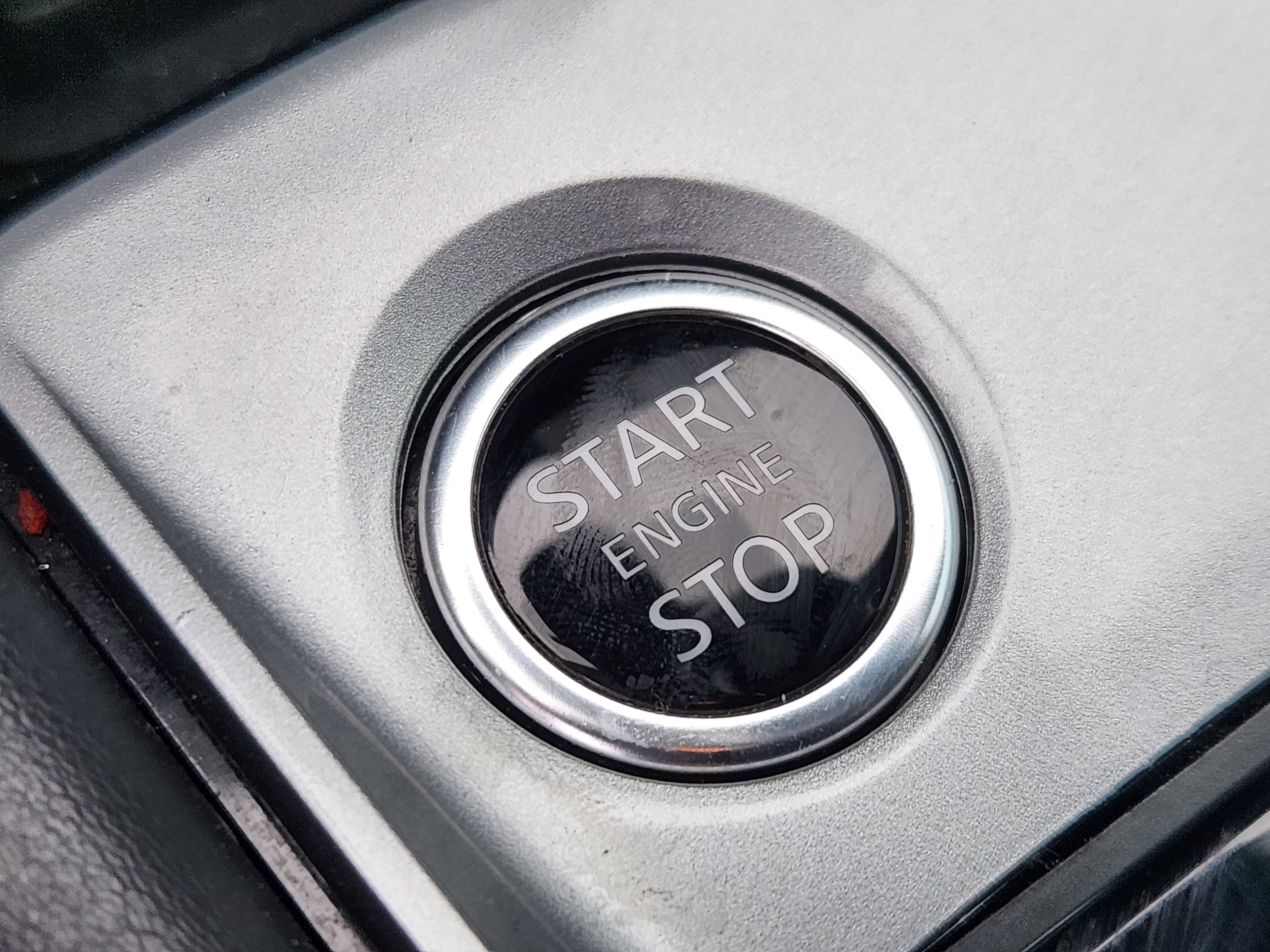 Used 2024 Nissan Altima 2.5 SR FWD image 22