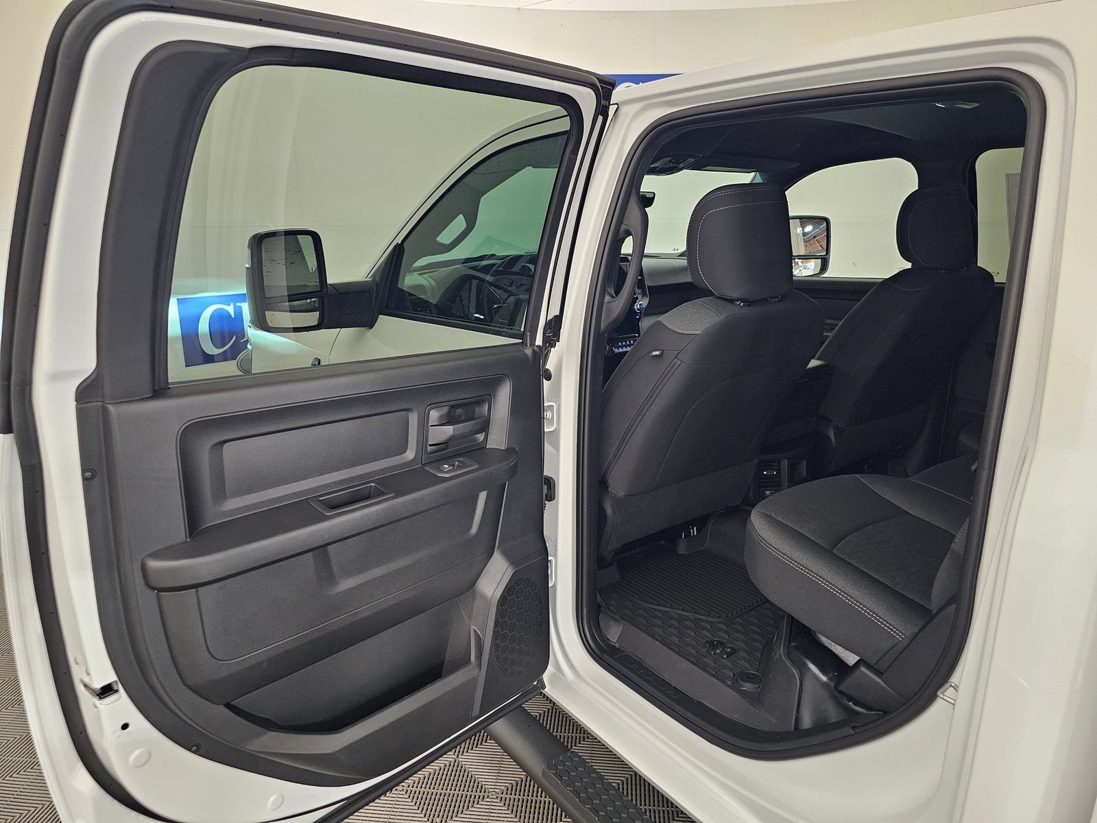 New 2026 RAM 2500 Tradesman AWD/4WD image 21