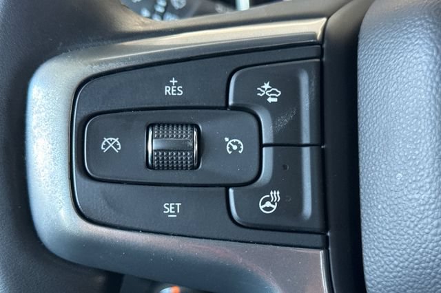 Used 2025 Chevrolet Silverado 1500 LT AWD/4WD image 37
