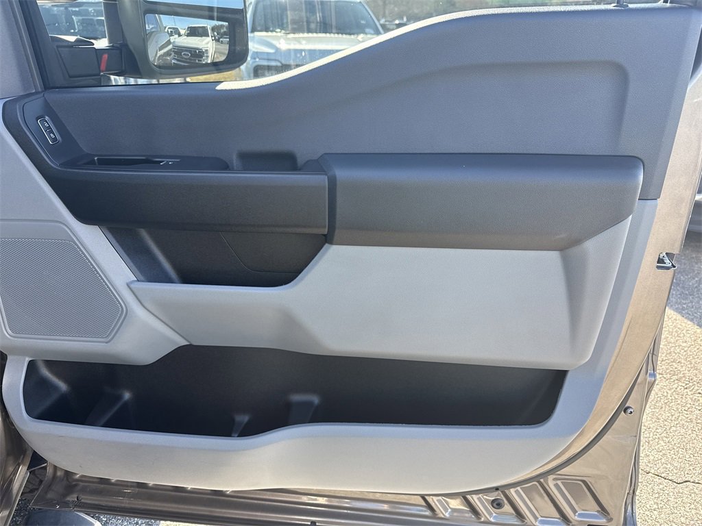 Used 2023 Ford F350 XL image 16