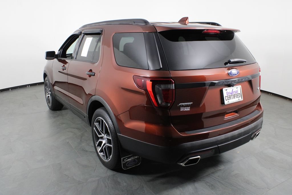 Used 2016 Ford Explorer Sport w/ Equipment Group 401A AWD/4WD image 14