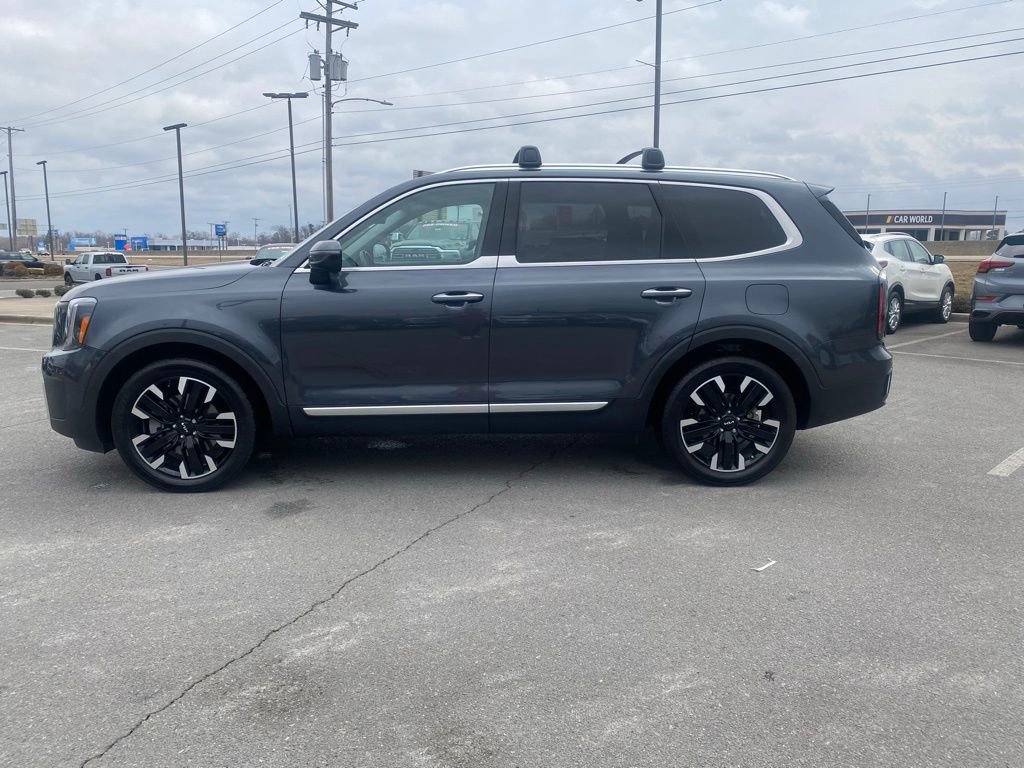 Used 2024 Kia Telluride SX Prestige image 4