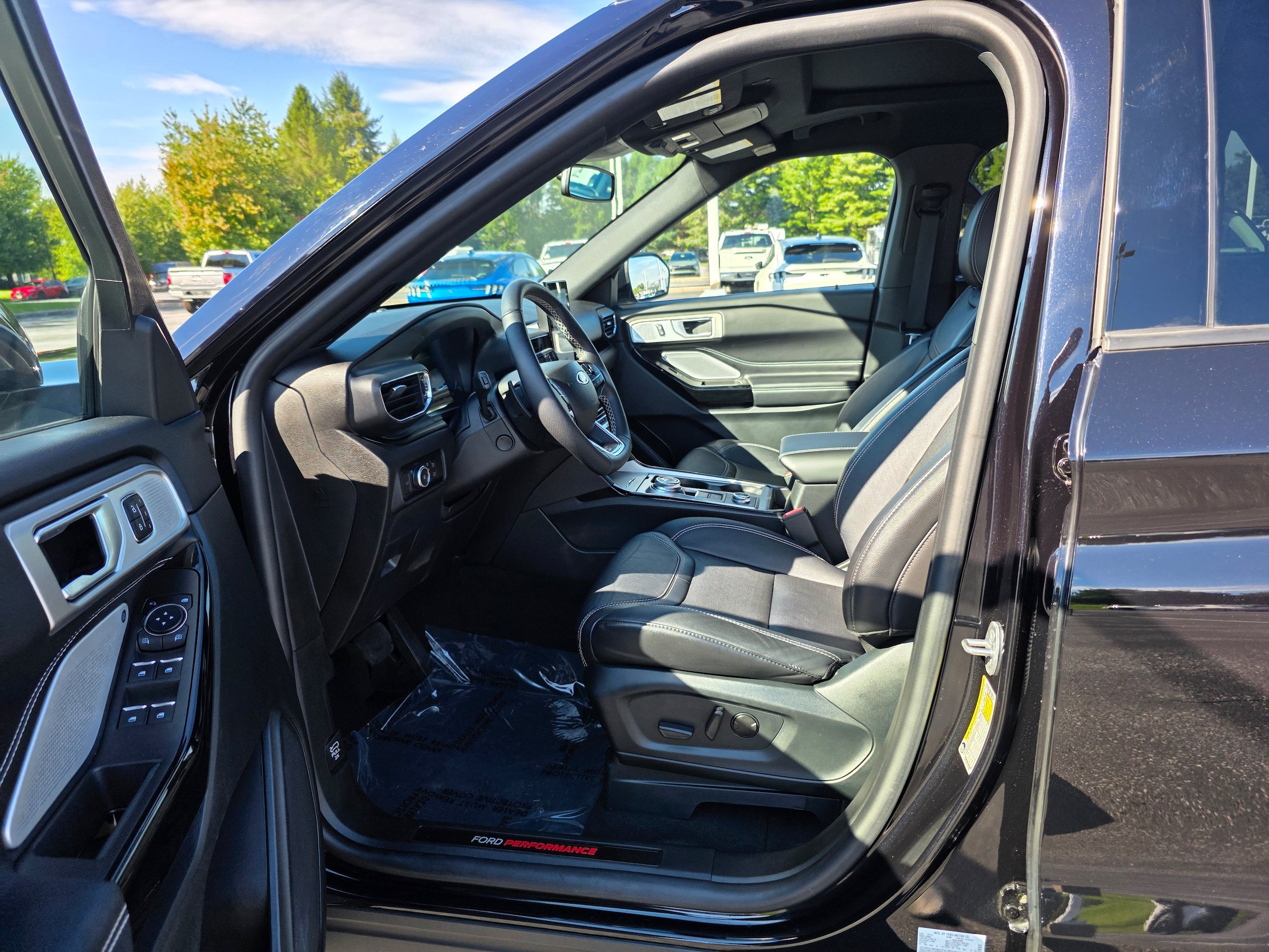 Certified 2023 Ford Explorer ST w/ Equipment Group 401A AWD/4WD image 19