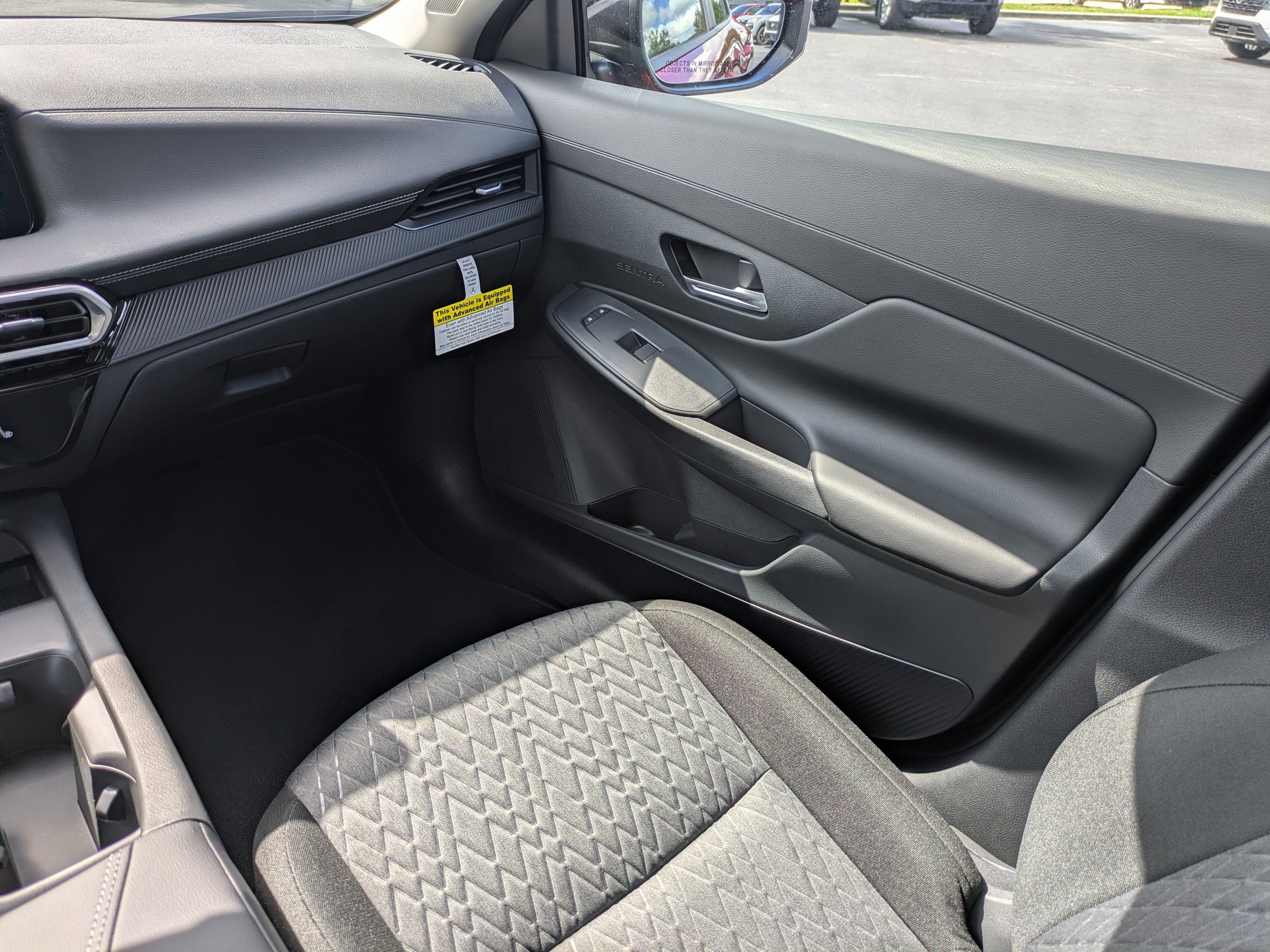 New 2027 Nissan Sentra SV FWD image 17