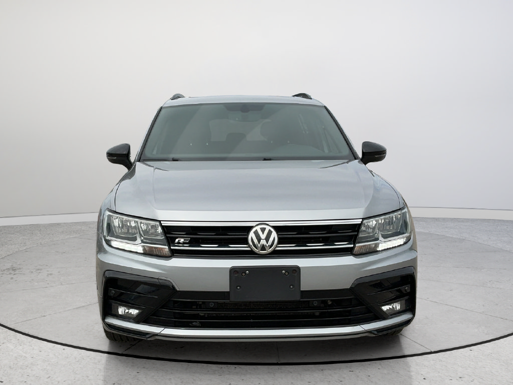 Used 2021 Volkswagen Tiguan SE R-Line FWD image 2