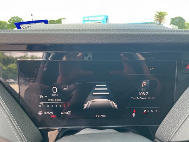 Used 2025 GMC Yukon Denali AWD/4WD image 25