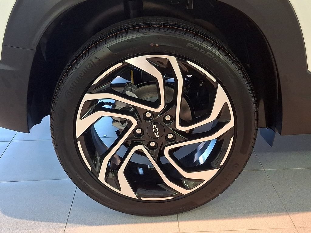 New 2026 Chevrolet TrailBlazer RS w/ Convenience Package FWD image 5