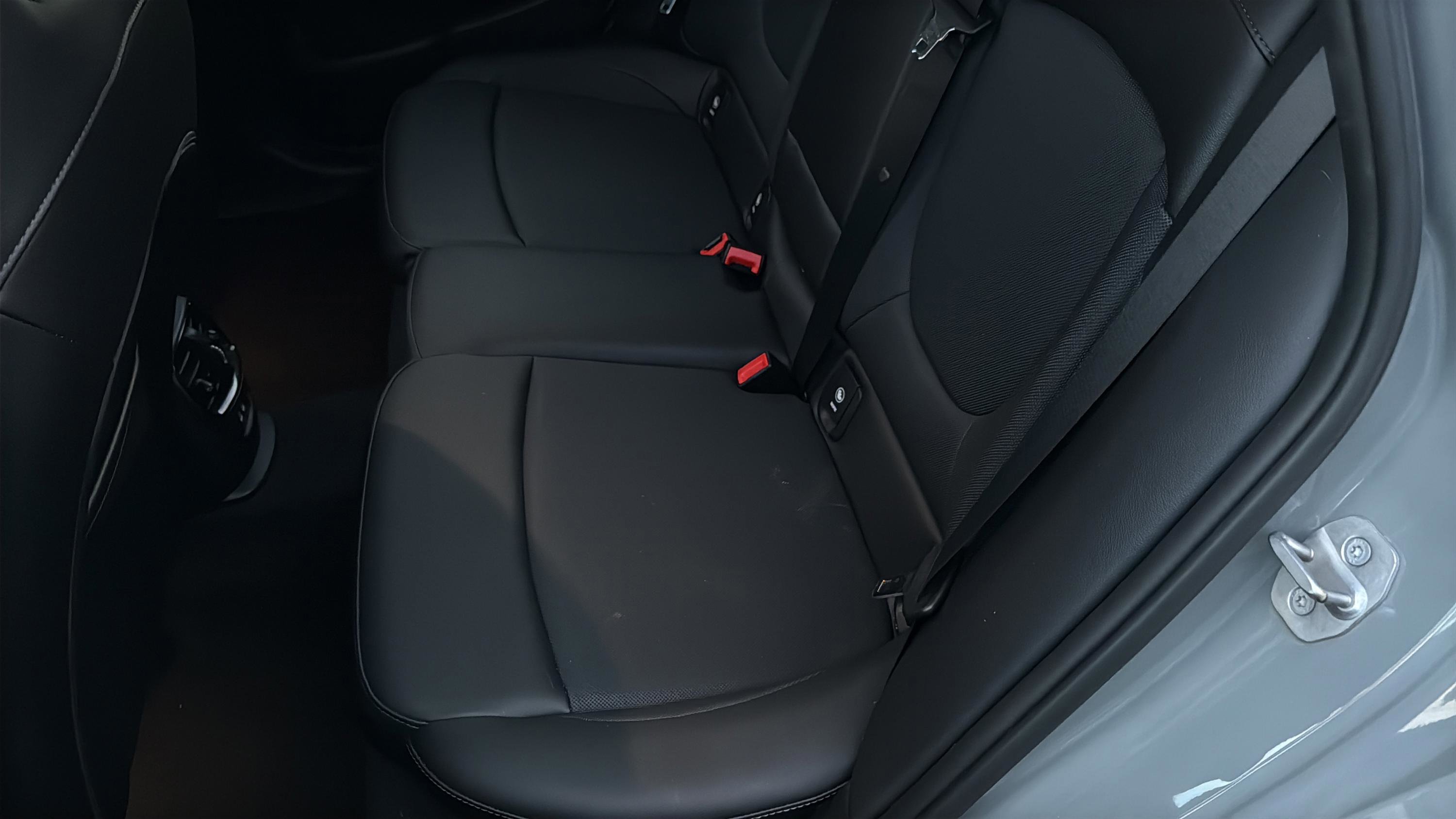 Used 2022 MINI Cooper Clubman S image 26