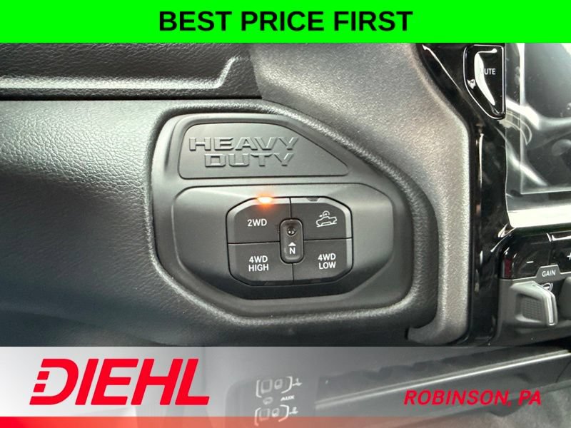 New 2026 RAM 2500 Warlock AWD/4WD image 32