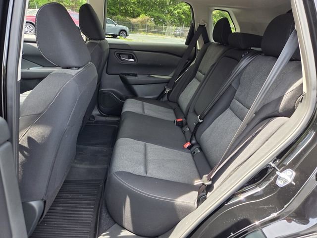 Used 2026 Nissan Rogue SV FWD image 10