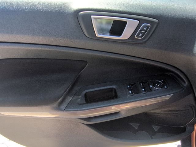 Used 2019 Ford EcoSport SE AWD/4WD image 25
