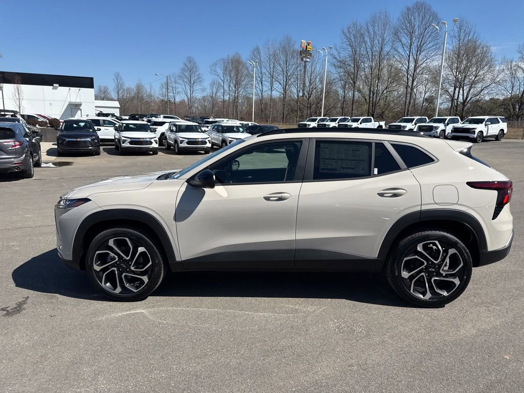 New 2026 Chevrolet Trax RS w/ Sunroof Package image 2