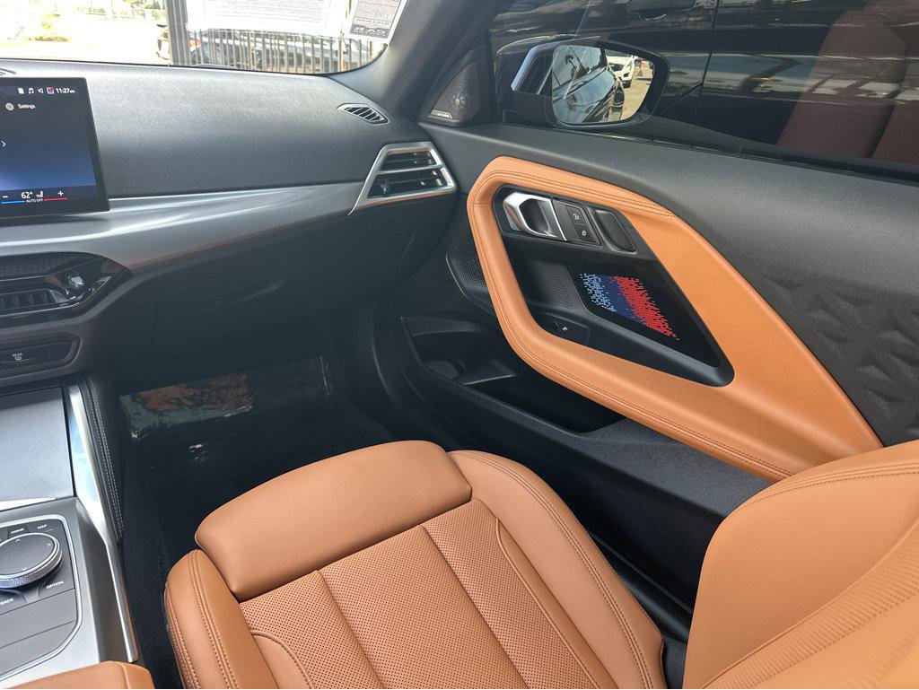 Used 2025 BMW 230i Coupe w/ M Sport Package image 17