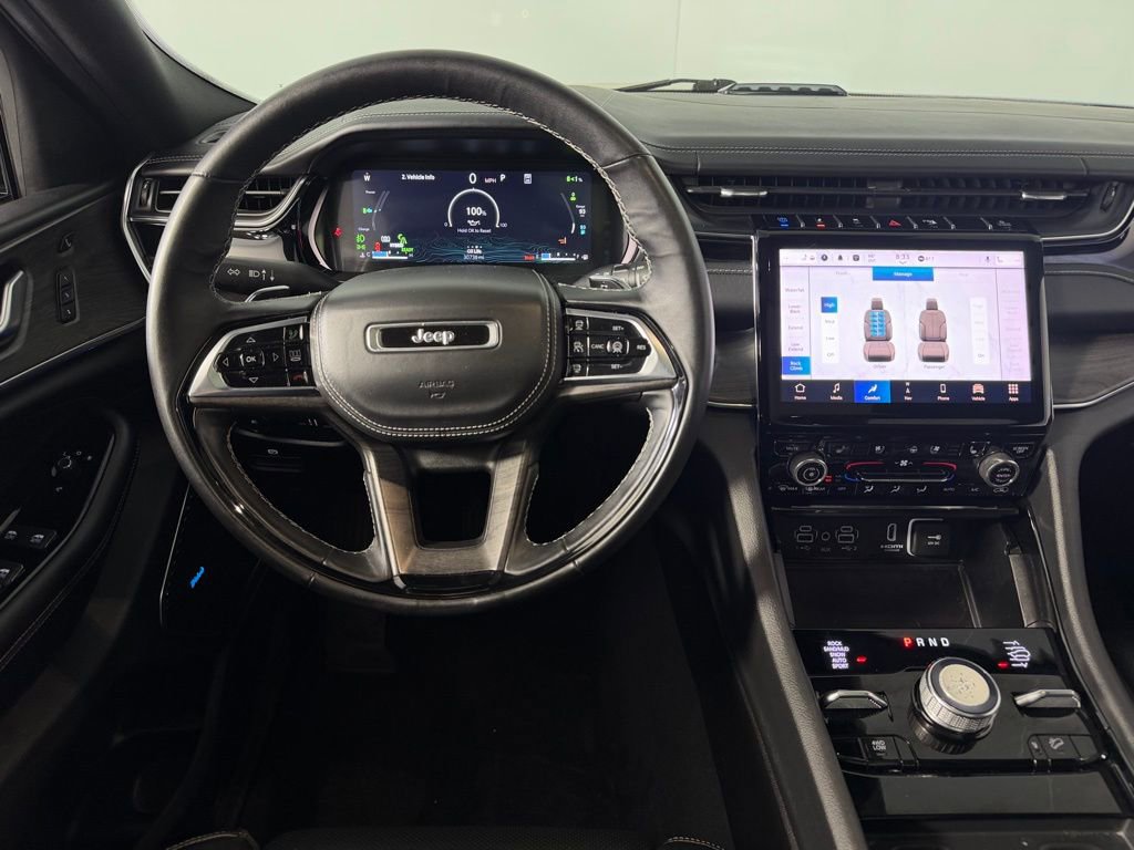 Certified 2022 Jeep Grand Cherokee Overland w/ Advanced Protech Group III image 12