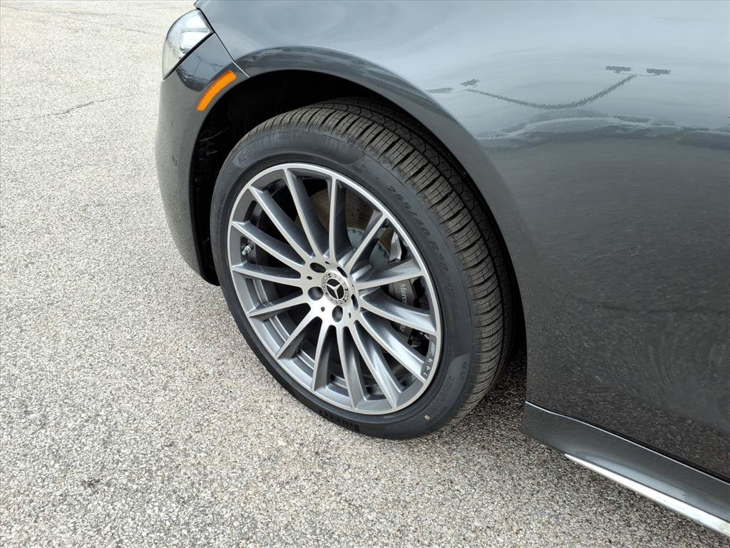 New 2026 Mercedes-Benz S 580 4MATIC Sedan image 9