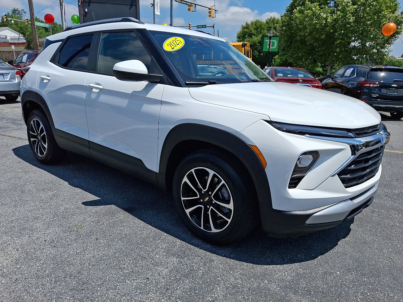 Used 2025 Chevrolet TrailBlazer LT image 7