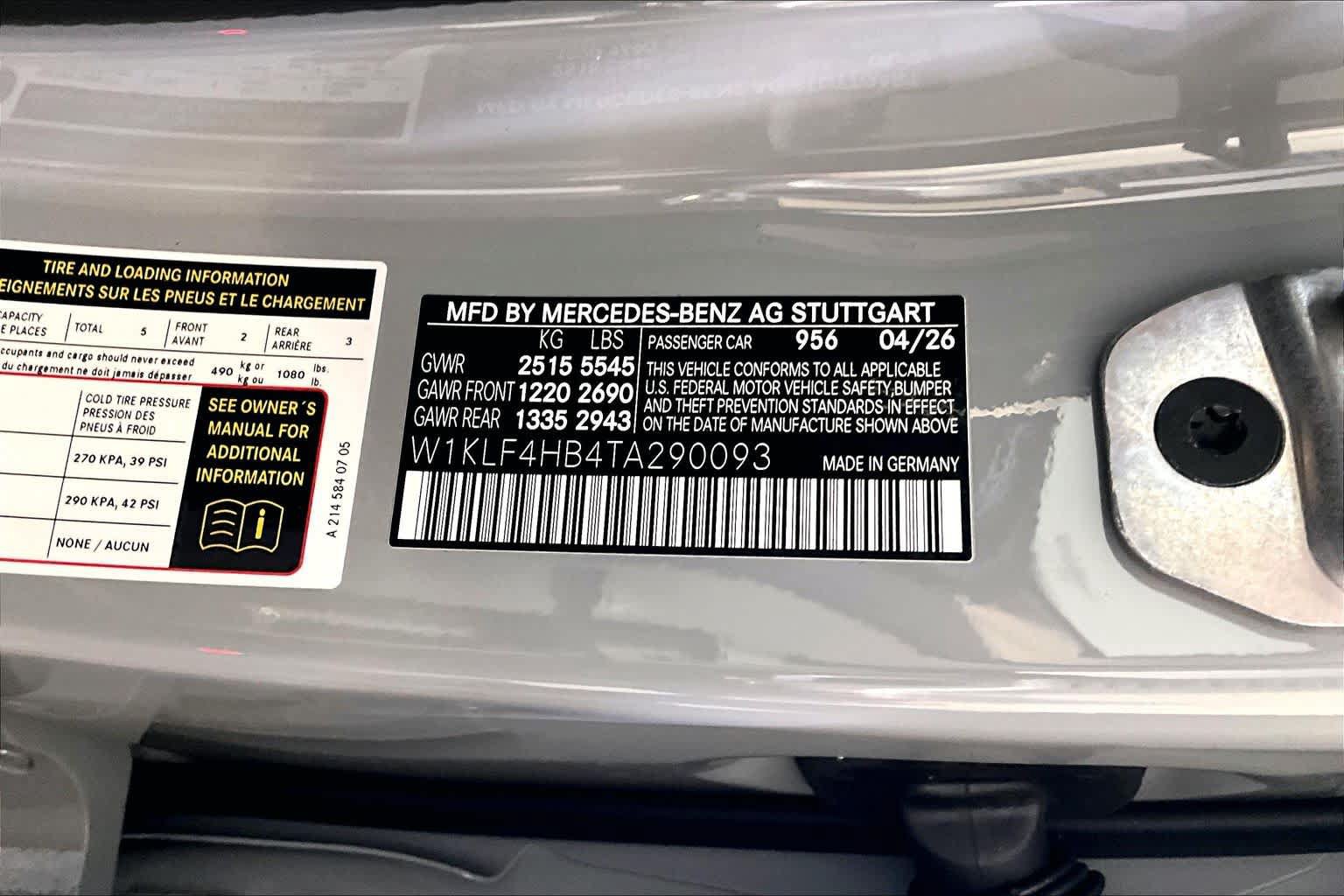 New 2026 Mercedes-Benz E 350 4MATIC Sedan image 12