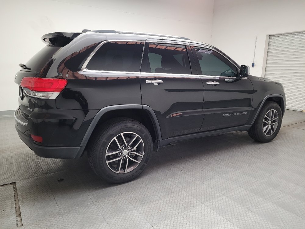 Used 2017 Jeep Grand Cherokee Limited w/ Luxury Group II AWD/4WD image 10