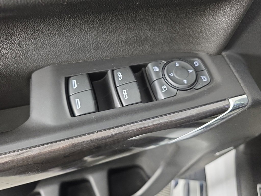 Used 2021 Chevrolet Silverado 1500 LTZ w/ Technology Package image 15