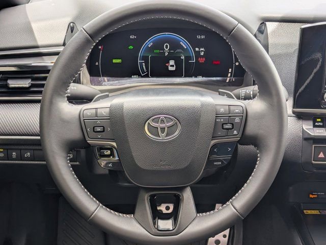Used 2026 Toyota Camry SE w/ Convenience Package FWD image 20