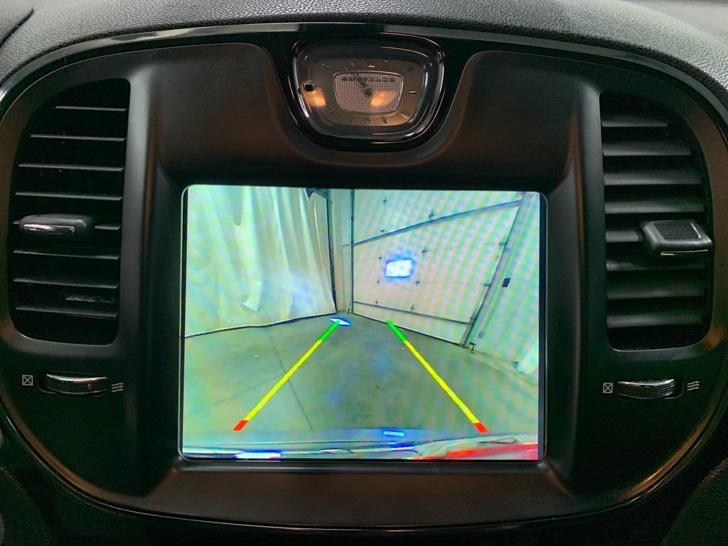 Used 2018 Chrysler 300 S w/ 300S Premium Group image 12