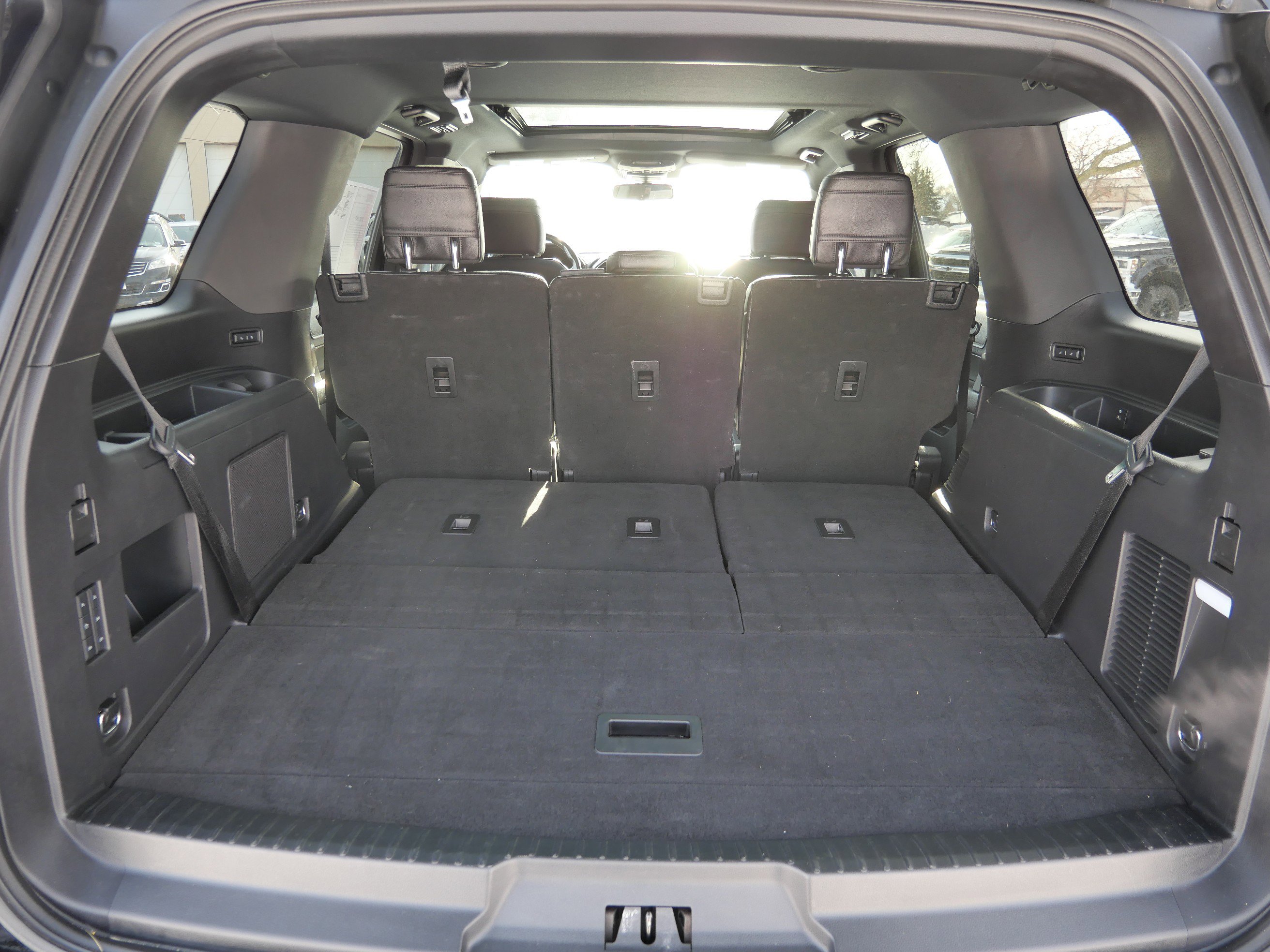 Used 2018 Ford Expedition Limited w/ Equipment Group 301A image 14