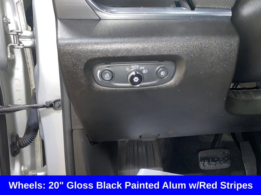 Used 2018 Chevrolet Traverse Premier w/ Redline Edition image 29