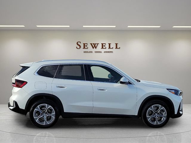 Used 2023 BMW X1 xDrive28i w/ Convenience Package AWD/4WD image 6