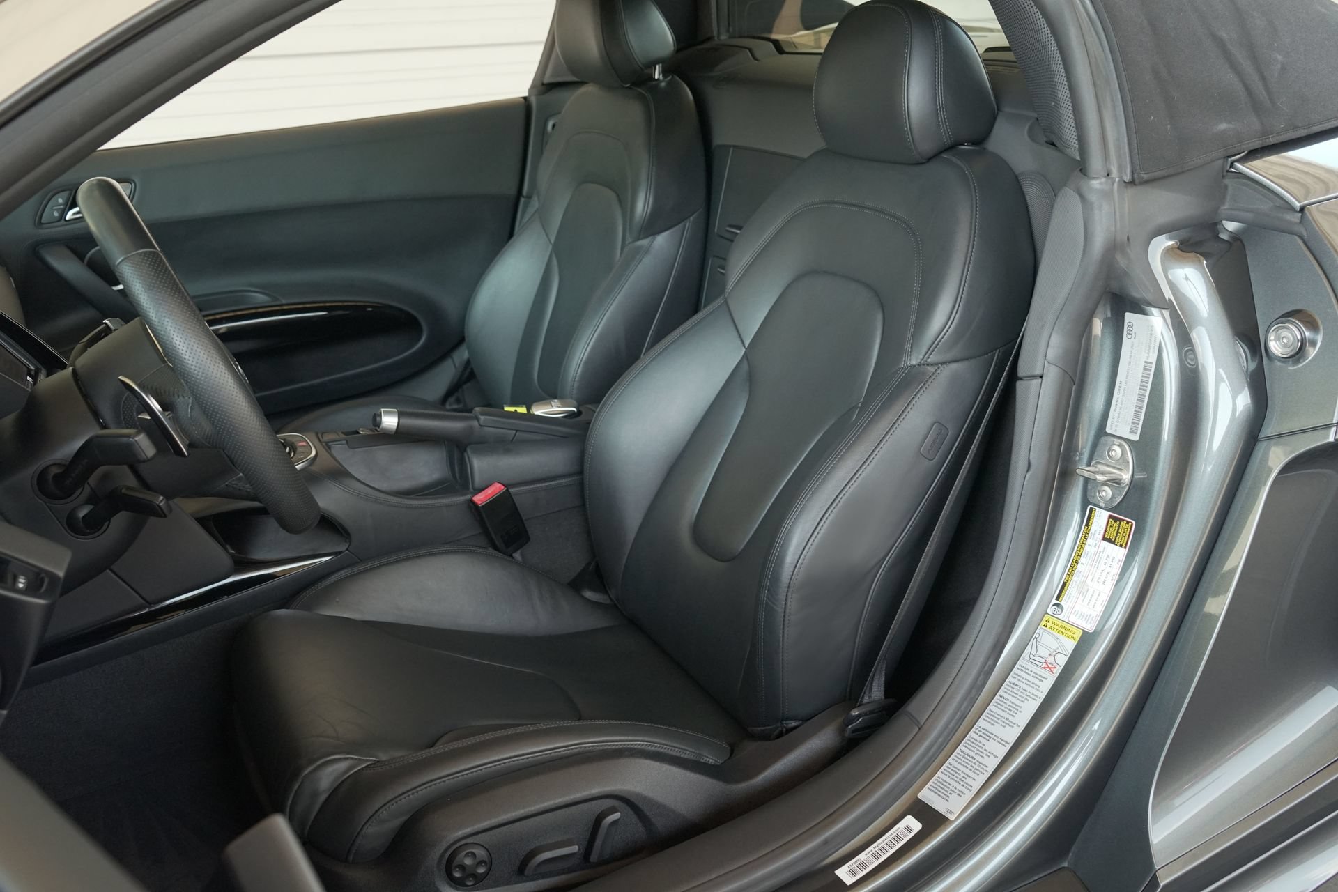 Used 2015 Audi R8 V10 AWD/4WD image 3