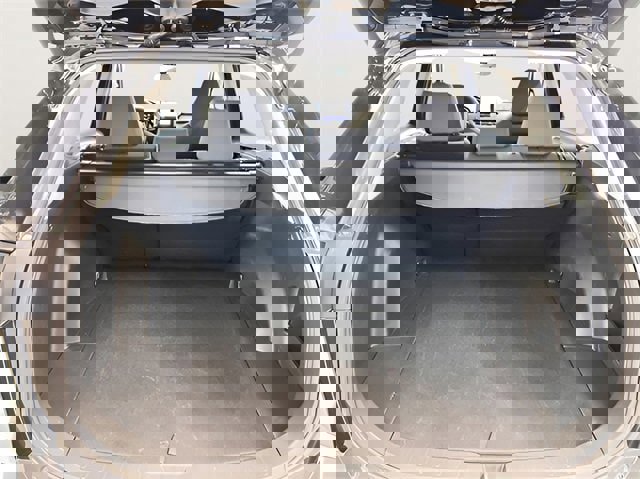 Used 2025 Toyota RAV4 XLE image 10