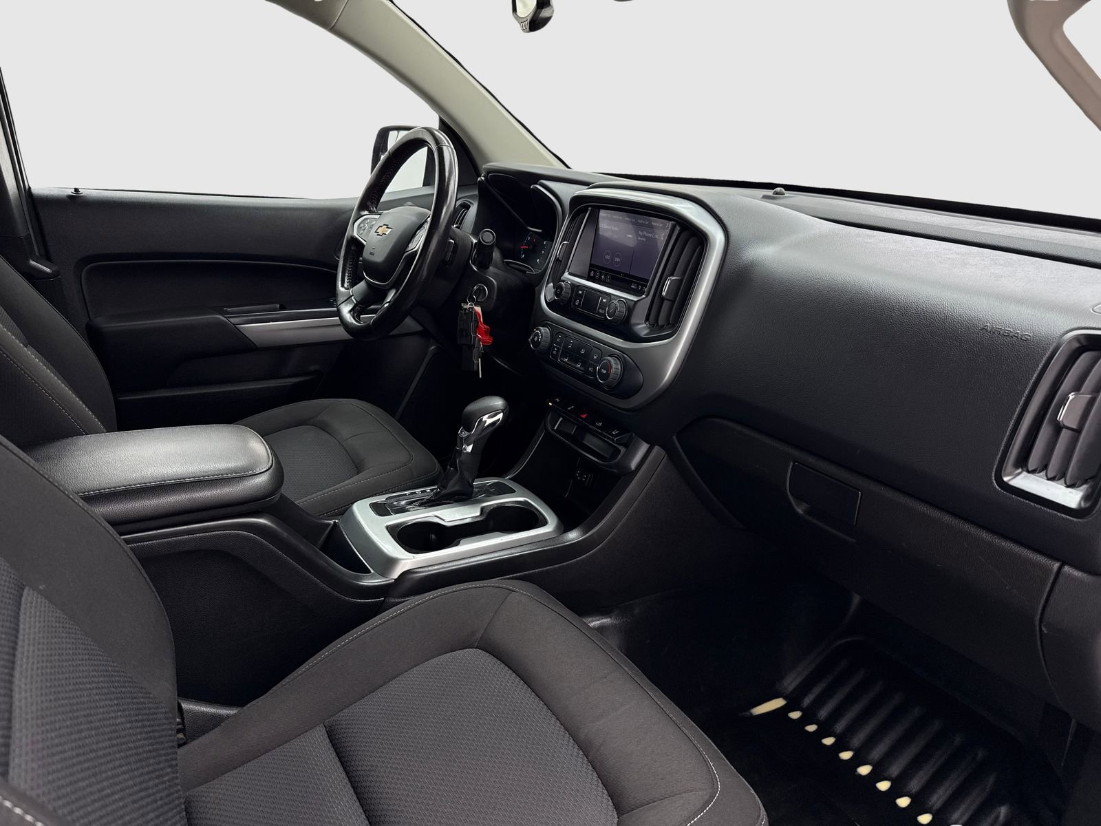 Used 2022 Chevrolet Colorado LT w/ Fleet Safety Package image 37