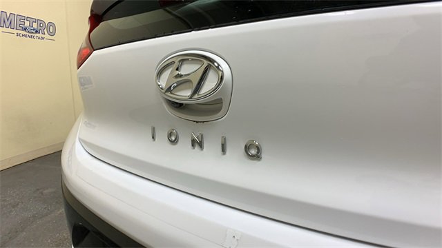 Used 2019 Hyundai Ioniq SEL image 17
