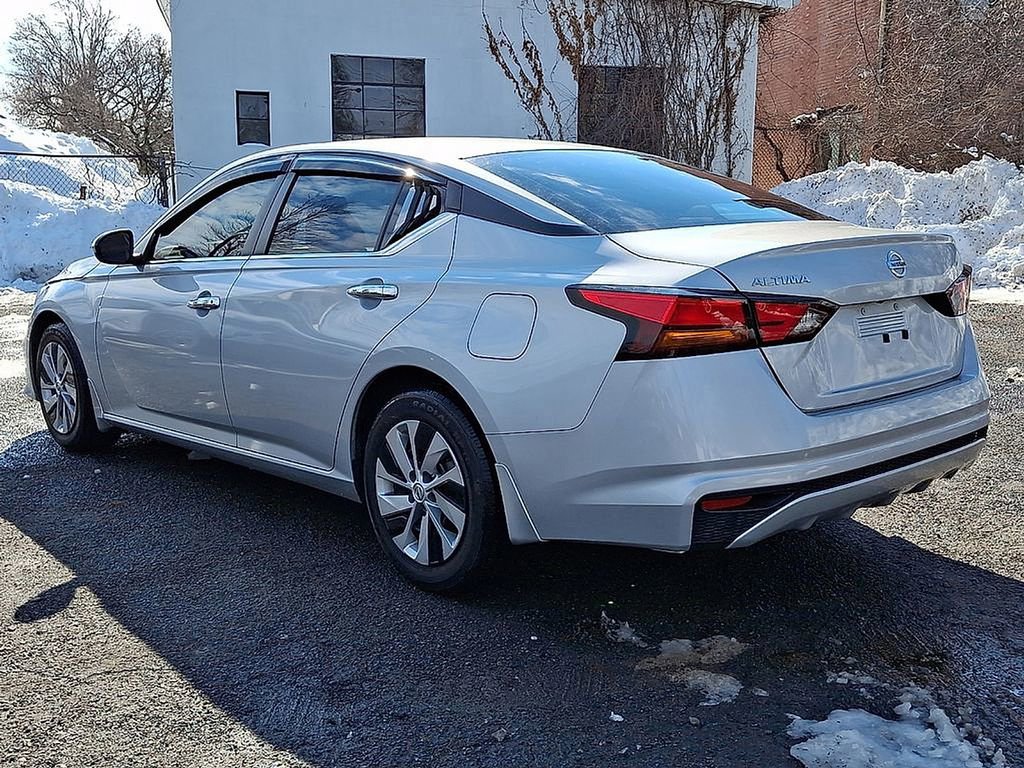 Used 2022 Nissan Altima 2.5 S image 5