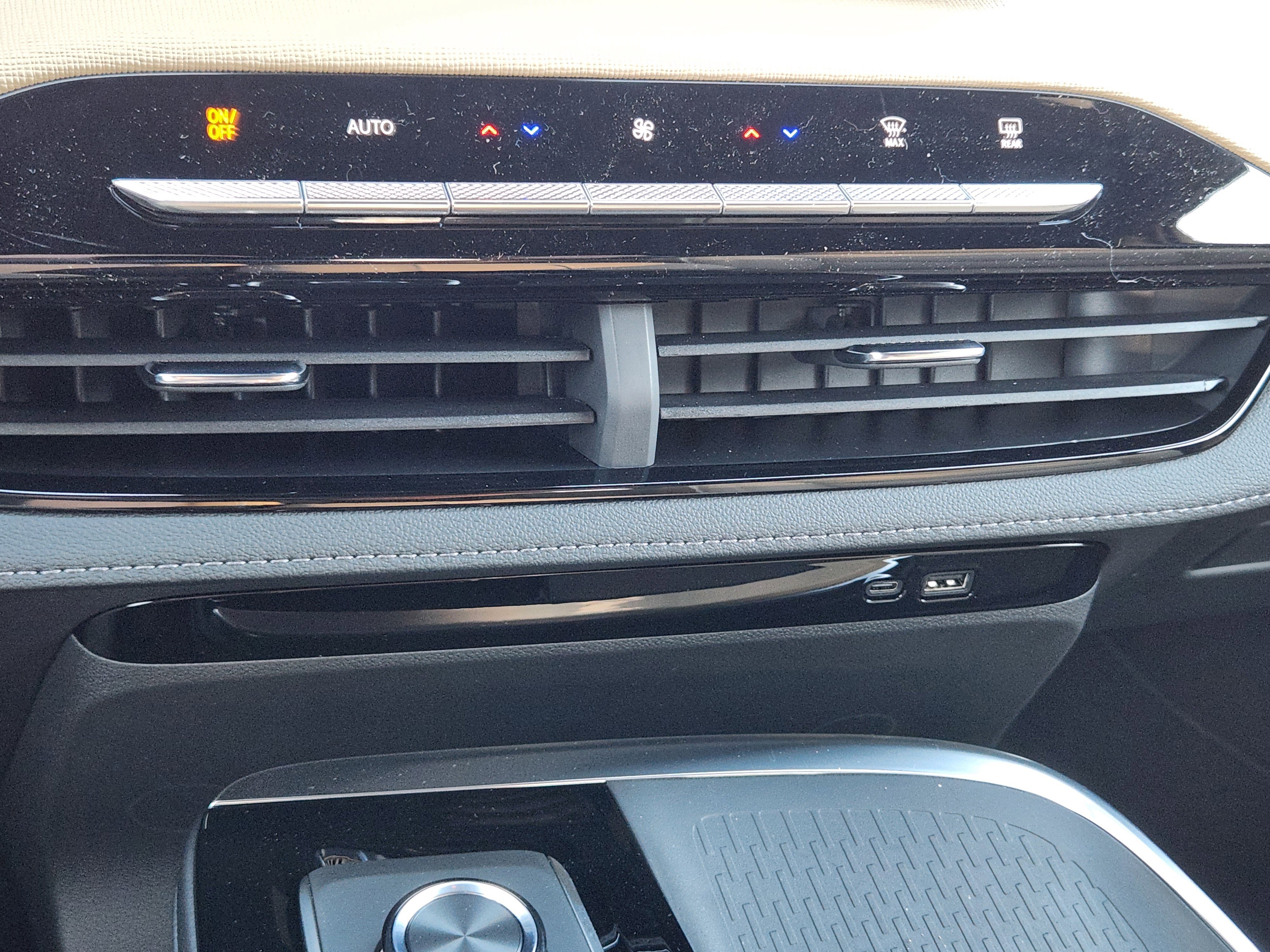 New 2026 Buick Enclave Preferred image 15