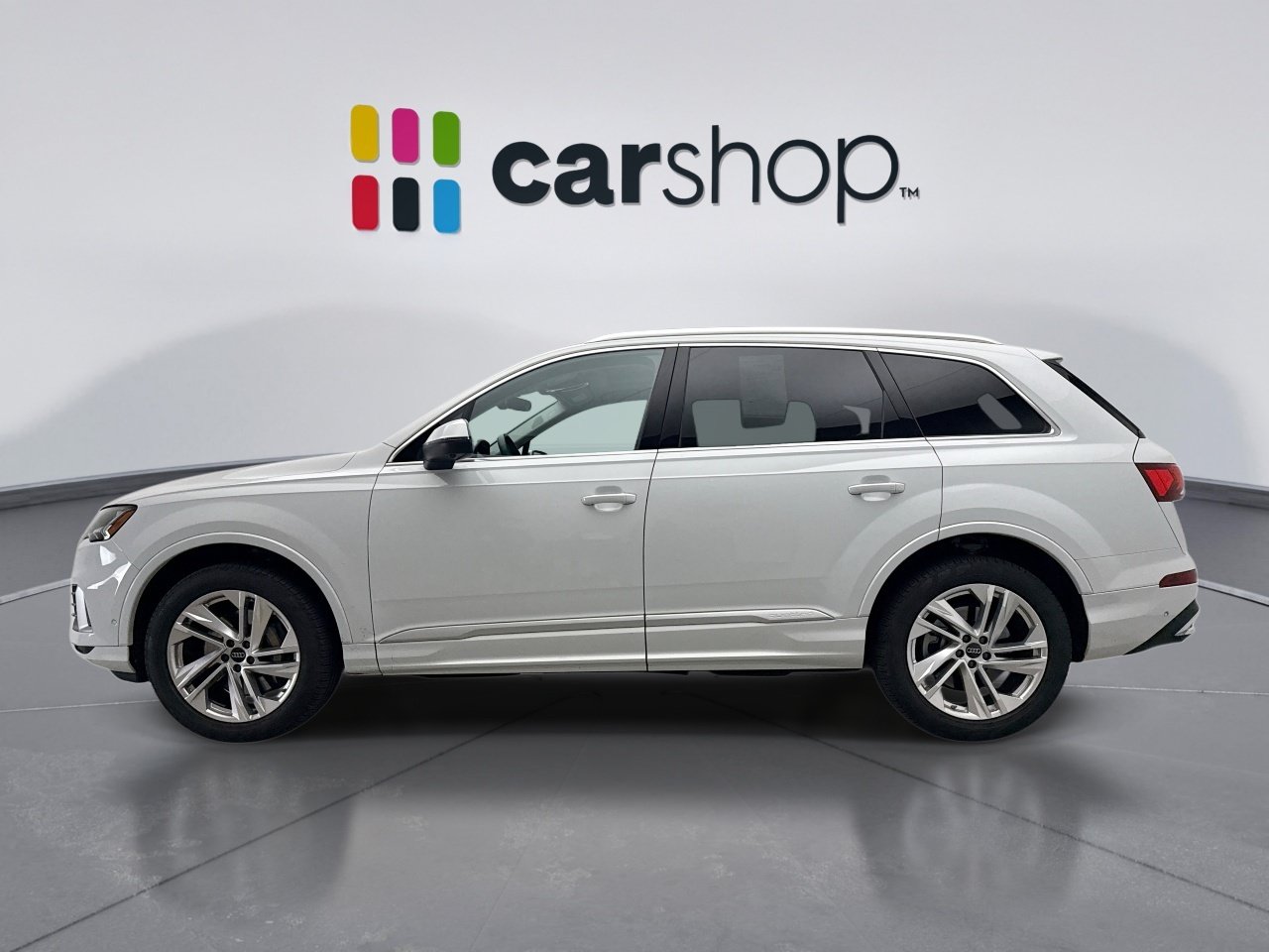 Used 2023 Audi Q7 2.0T Premium Plus w/ Premium Plus Package AWD/4WD image 2