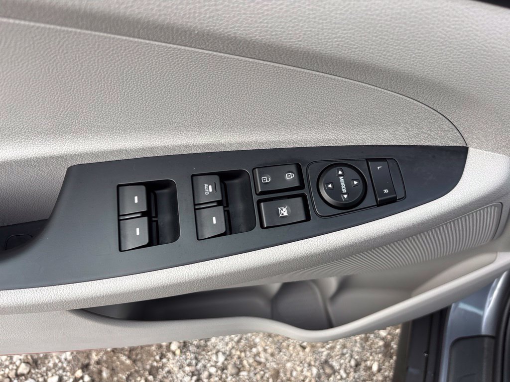 Used 2021 Hyundai Tucson Value AWD/4WD image 12