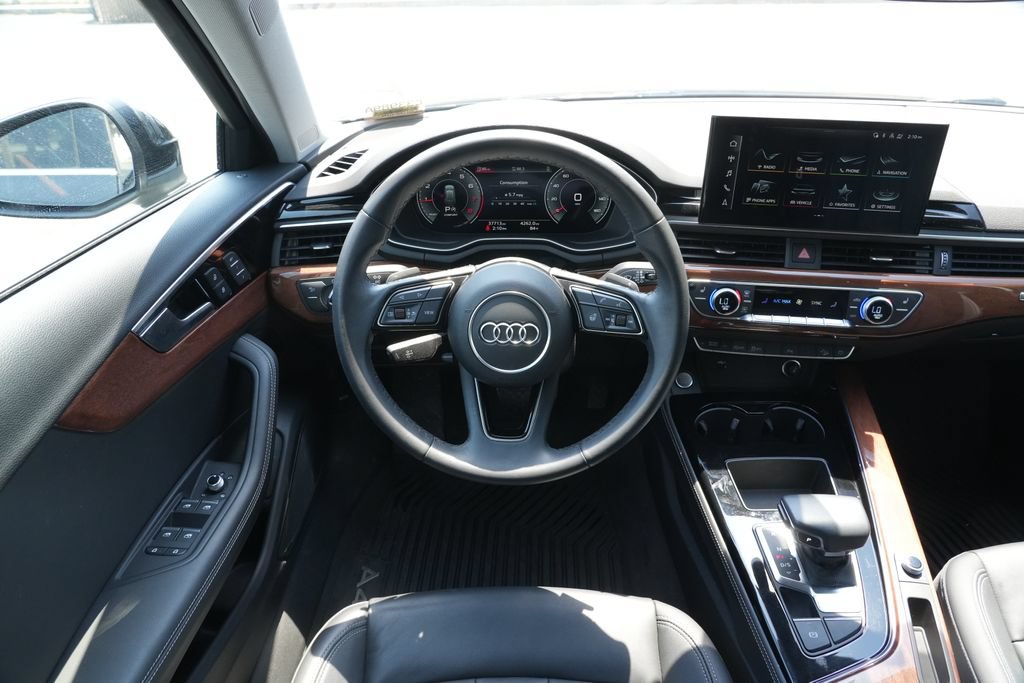 Used 2022 Audi A4 2.0T allroad Premium Plus AWD/4WD image 16