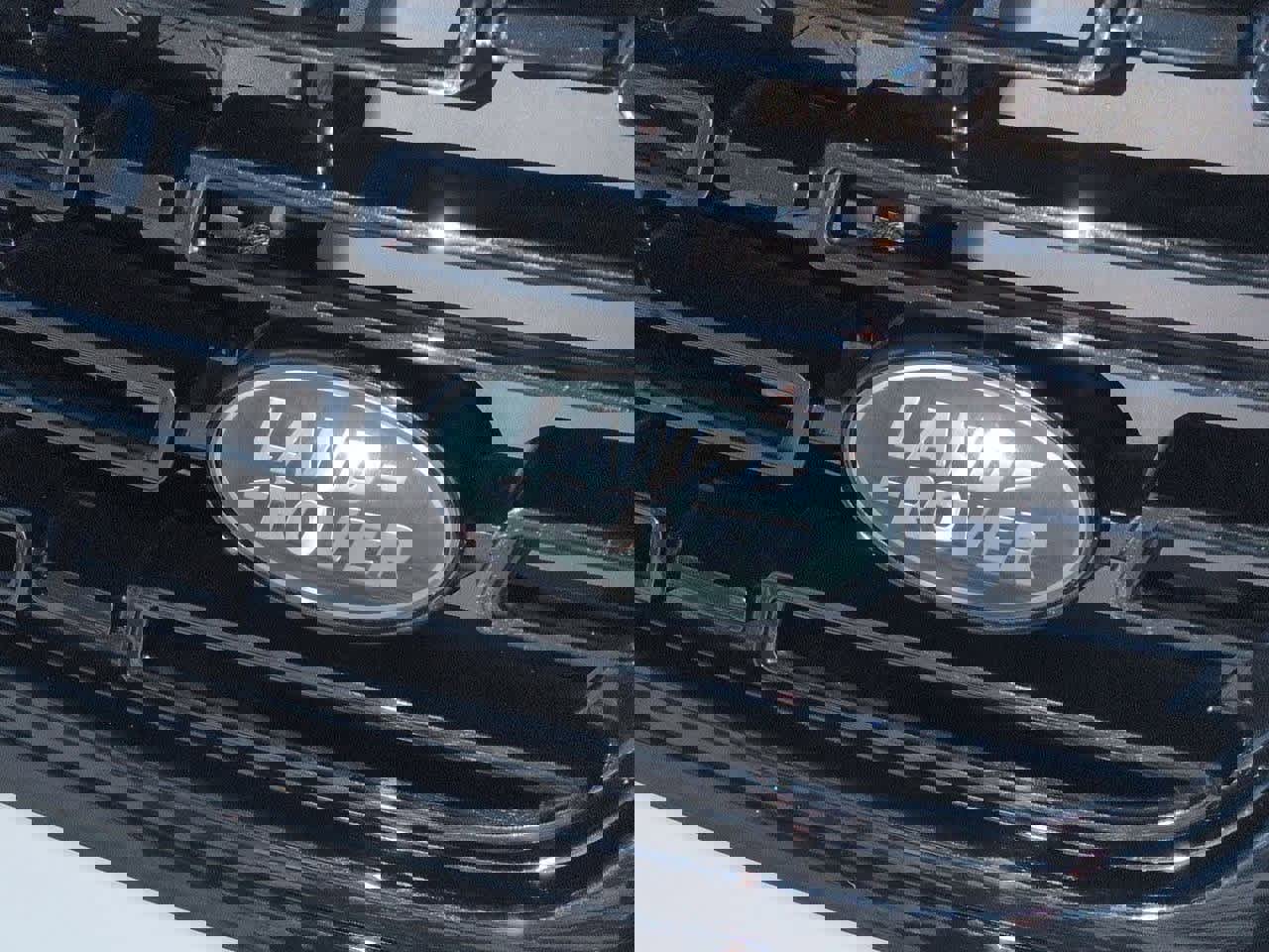 Used 2024 Land Rover Range Rover Velar S image 10