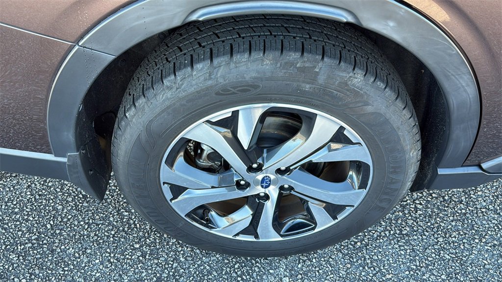 Used 2021 Subaru Outback Touring XT image 10