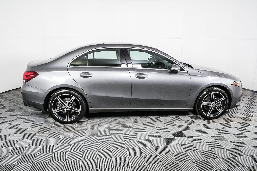 Used 2019 Mercedes-Benz A 220 4MATIC image 2