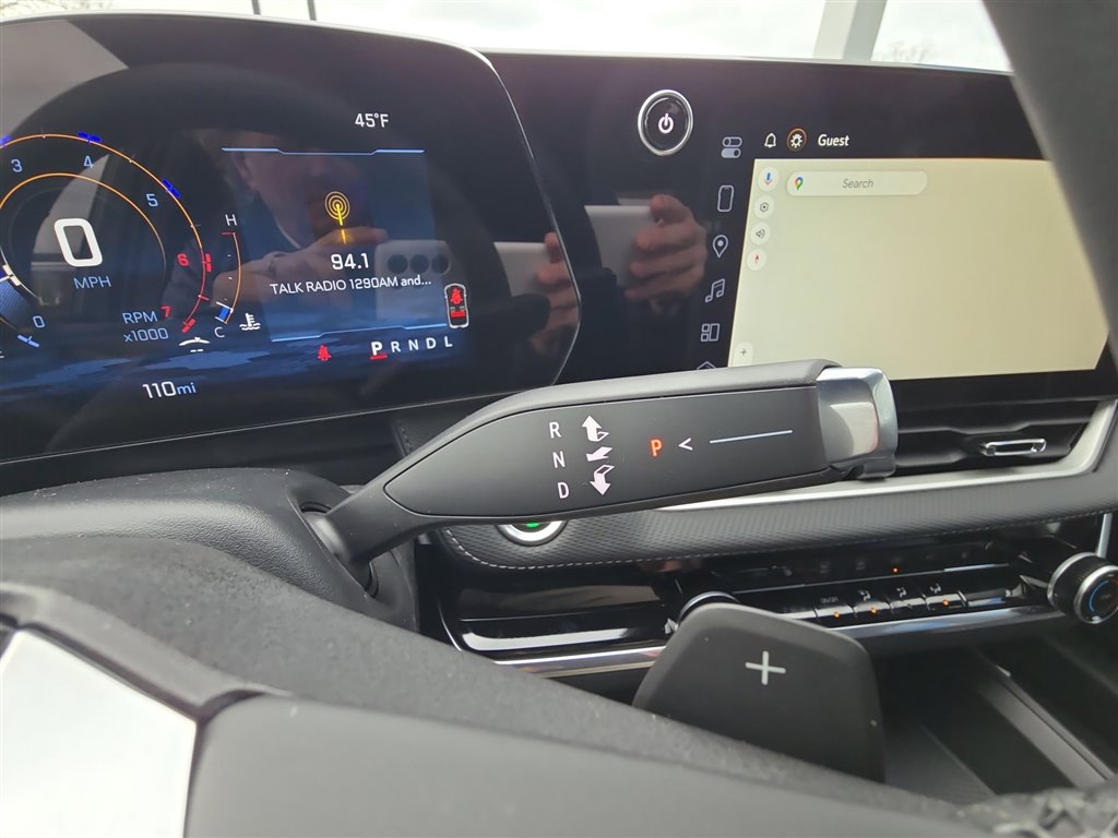 New 2026 Chevrolet Equinox LT w/ Midnight Edition image 16