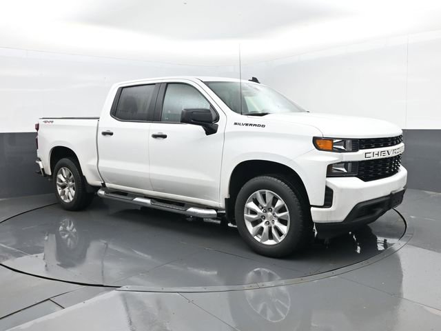 Used 2022 Chevrolet Silverado 1500 Custom w/ LPO, Dark Essentials Package image 3