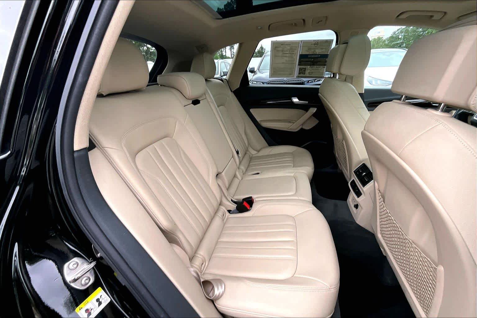 Used 2019 Audi Q5 2.0T Premium Plus w/ Premium Plus Package AWD/4WD image 20