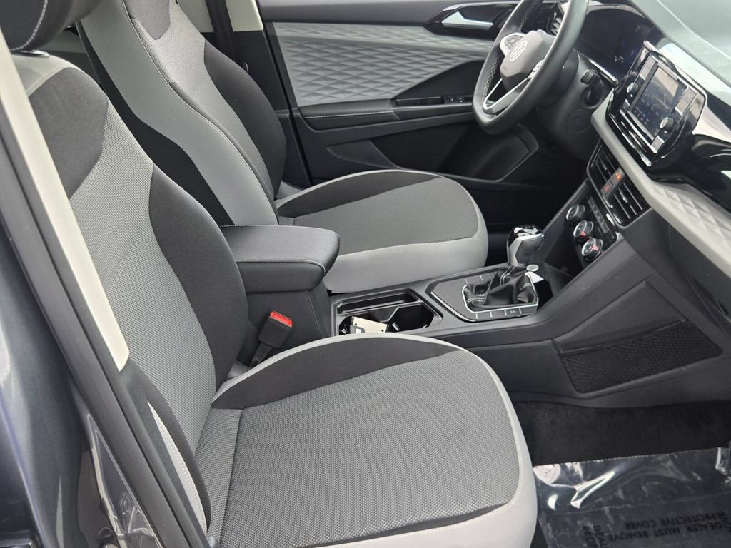 Certified 2024 Volkswagen Taos S FWD image 17