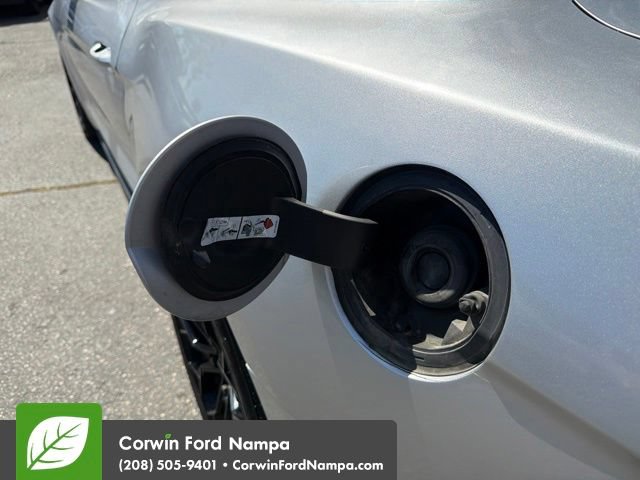 Used 2019 Ford Mustang Premium RWD image 10