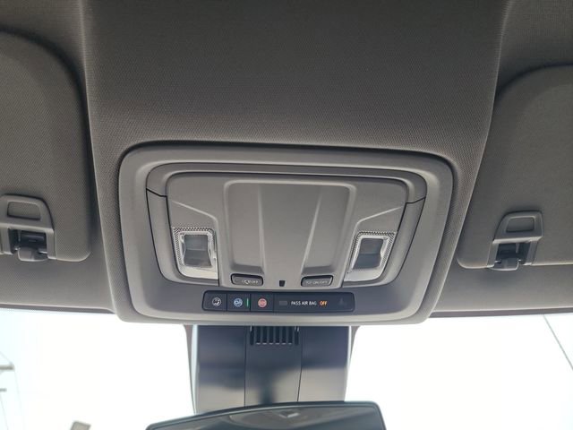 Used 2024 Chevrolet Silverado 1500 Custom Trail Boss w/ LPO, Dark Essentials Package image 21