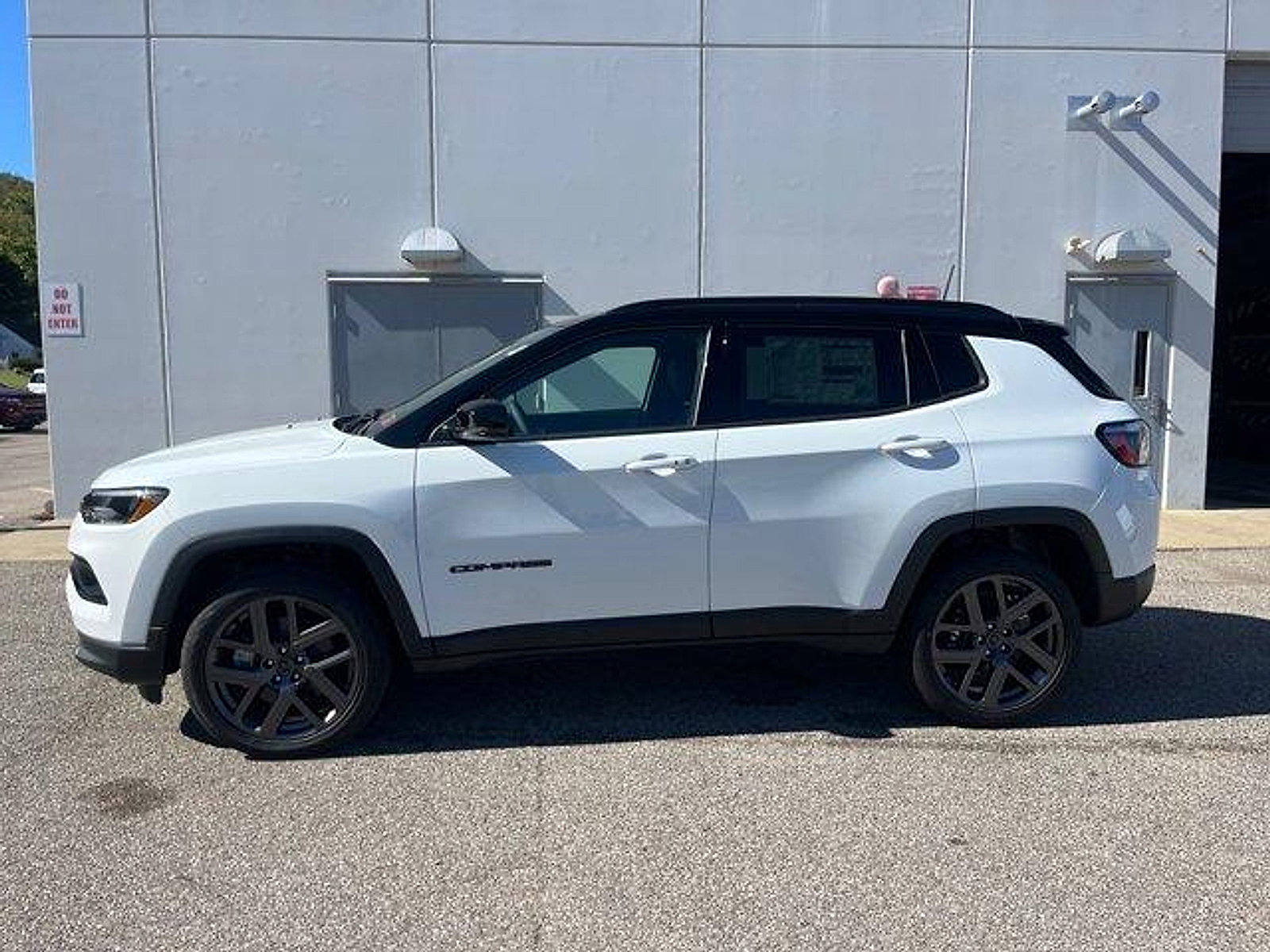 New 2026 Jeep Compass Limited image 1